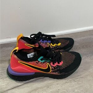 Nike Epic Teacts Flyknit 2